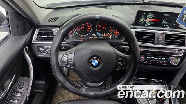 BMW 3-Series 2016 — photo 15