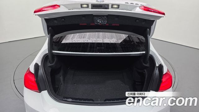 BMW 3-Series 2016 — photo 20