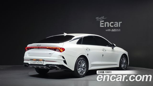 Kia K5 2023 — photo 2