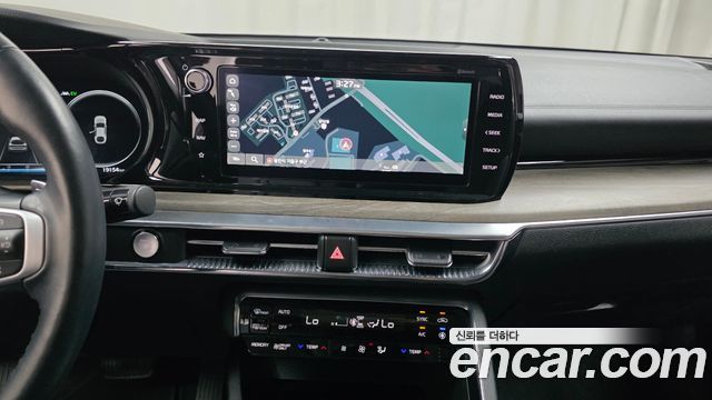 Kia K5 2023 — photo 19
