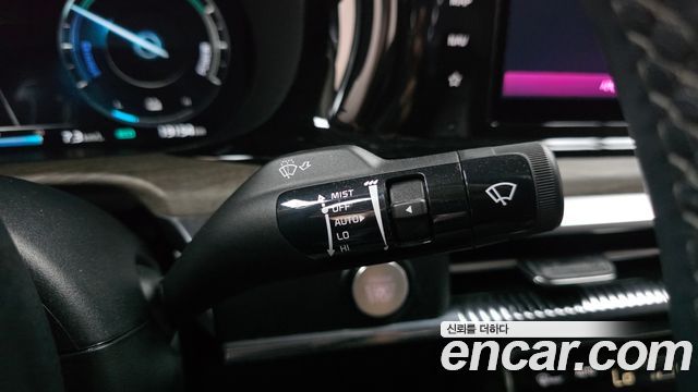 Kia K5 2023 — photo 26