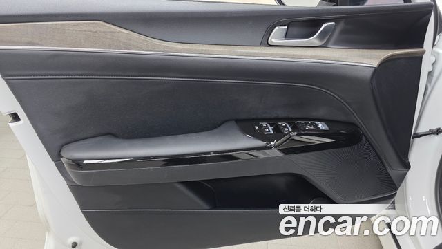 Kia K5 2023 — photo 14