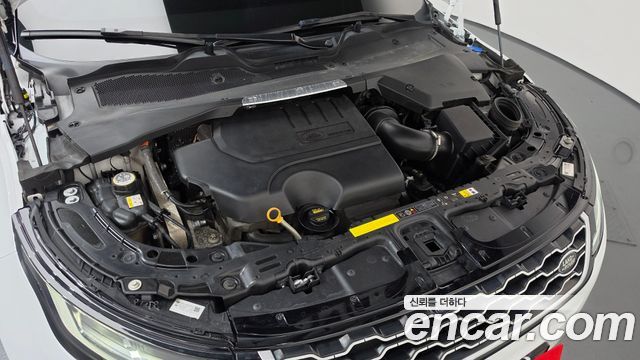 Land Rover Range Rover Evoque 2020 — photo 6