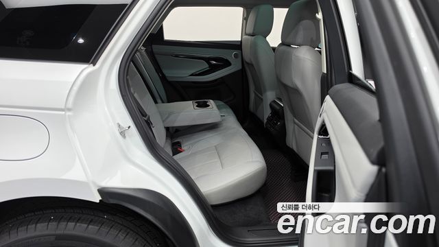 Land Rover Range Rover Evoque 2020 — photo 17