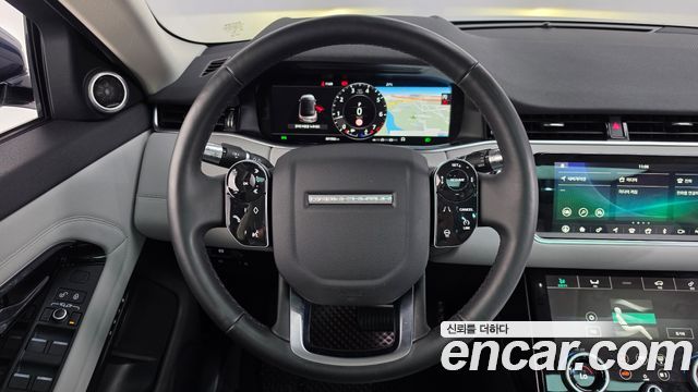 Land Rover Range Rover Evoque 2020 — photo 21