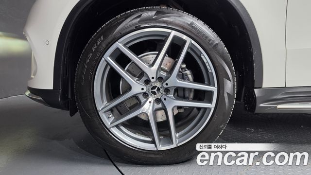 Mercedes-Benz GLE-Class 2018 — photo 5