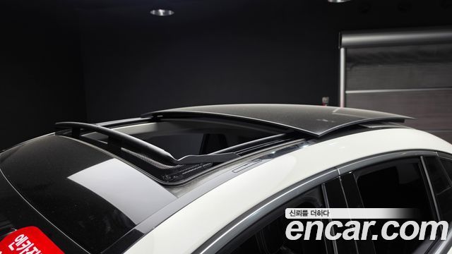 Mercedes-Benz GLE-Class 2018 — photo 24