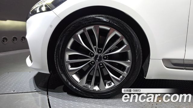 Kia K9 2022 — photo 5