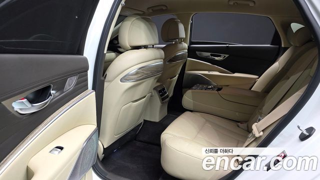 Kia K9 2022 — photo 11