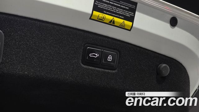 Kia K9 2022 — photo 19