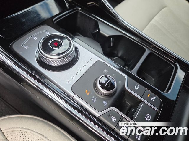 Kia Sorento 2023 — photo 9