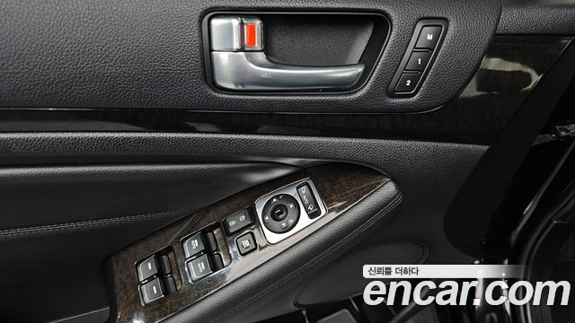 Kia K7 2013 — photo 13