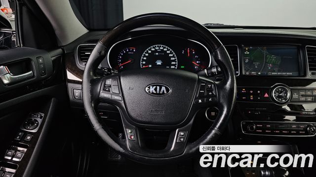 Kia K7 2013 — photo 15