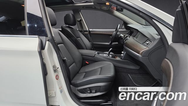BMW Gran Turismo 2011 — photo 11