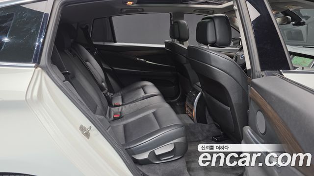 BMW Gran Turismo 2011 — photo 12