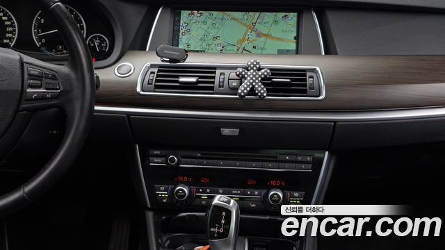 BMW Gran Turismo 2011 — photo 14