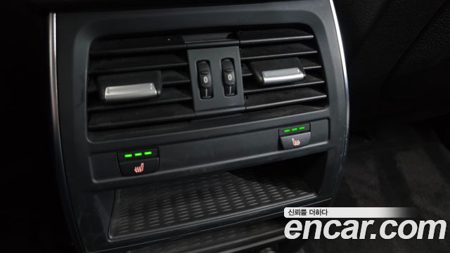 BMW Gran Turismo 2011 — photo 19