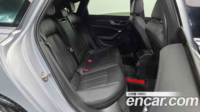 Audi A6 2020 — photo 12
