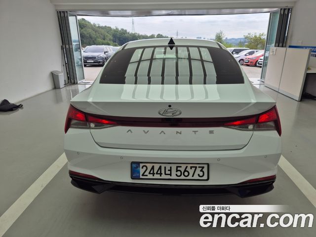 Hyundai AVANTE 2022 — photo 5