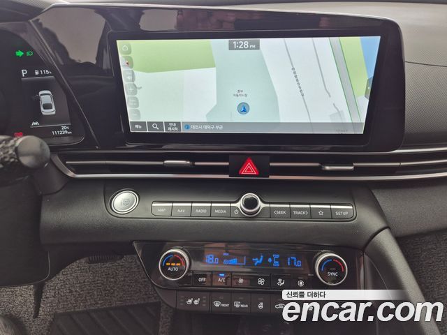 Hyundai AVANTE 2022 — photo 11