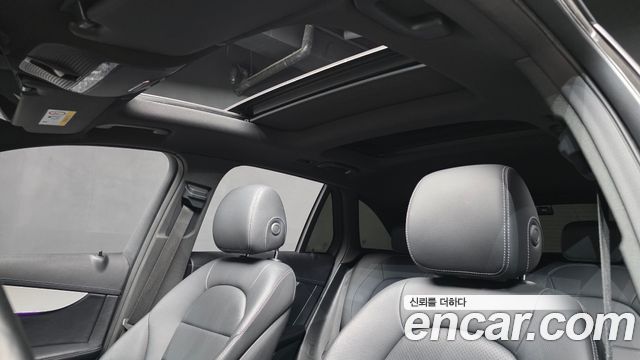 Mercedes-Benz GLC-Class 2021 — photo 24