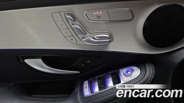 Mercedes-Benz GLC-Class 2021 — photo 25