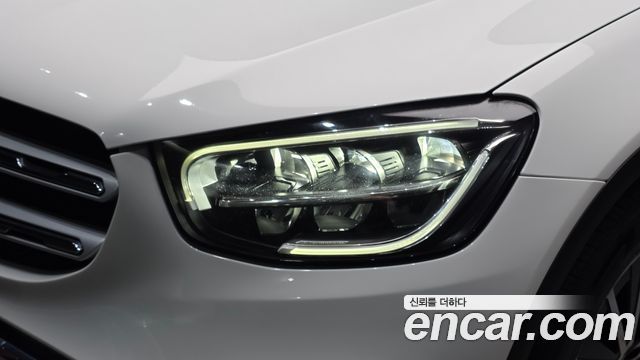 Mercedes-Benz GLC-Class 2021 — photo 8
