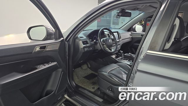 KG Mobility Rexton 2018 — photo 13