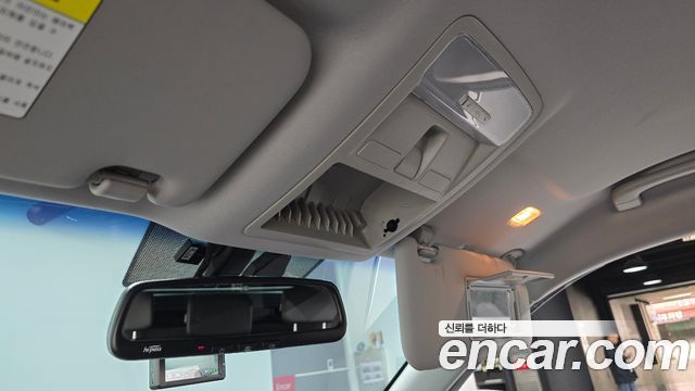 KG Mobility Rexton 2018 — photo 23