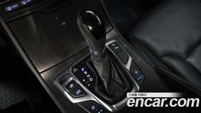 Hyundai Grandeur 2016 — photo 12
