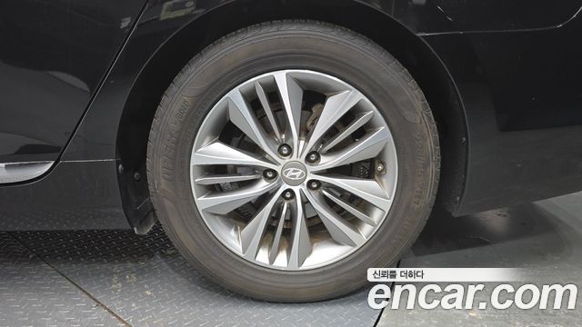 Hyundai Grandeur 2016 — photo 7