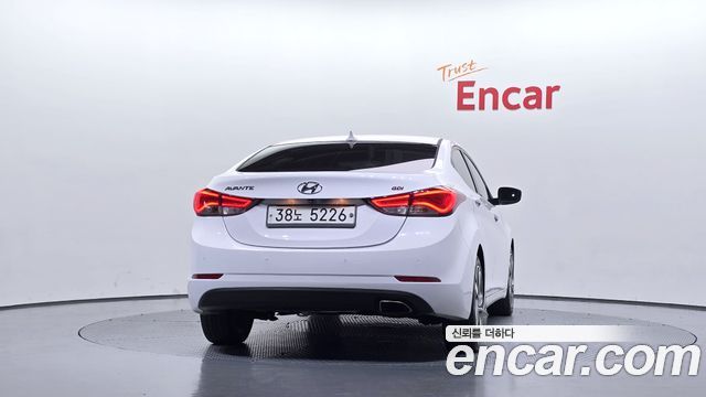 Hyundai AVANTE 2015 — photo 4