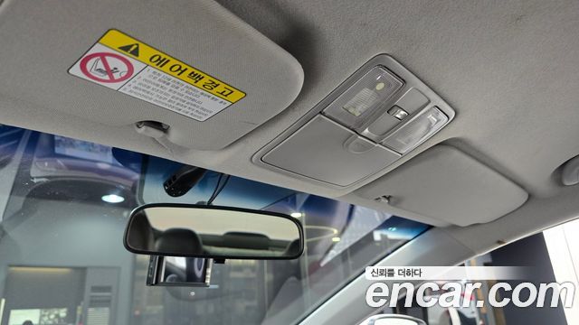 Hyundai AVANTE 2015 — photo 20