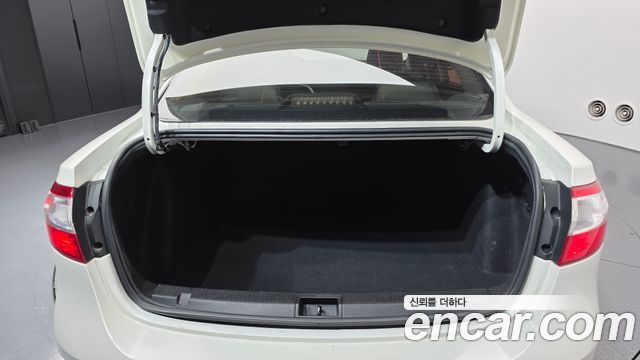 Renault Korea SM3 2011 — photo 20