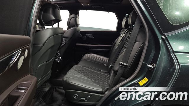 Genesis GV80 2023 — photo 18