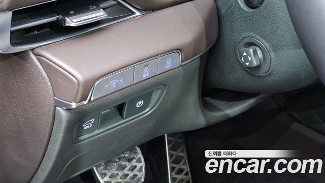 Genesis GV80 2023 — photo 20