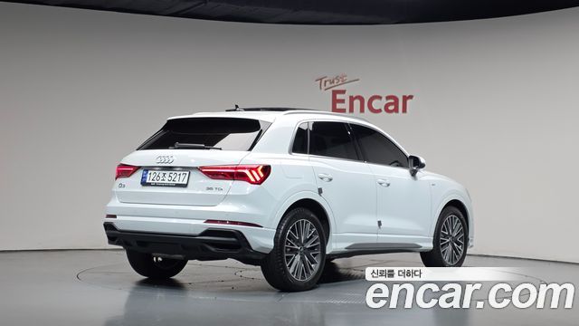 Audi Q3 2023 — photo 2
