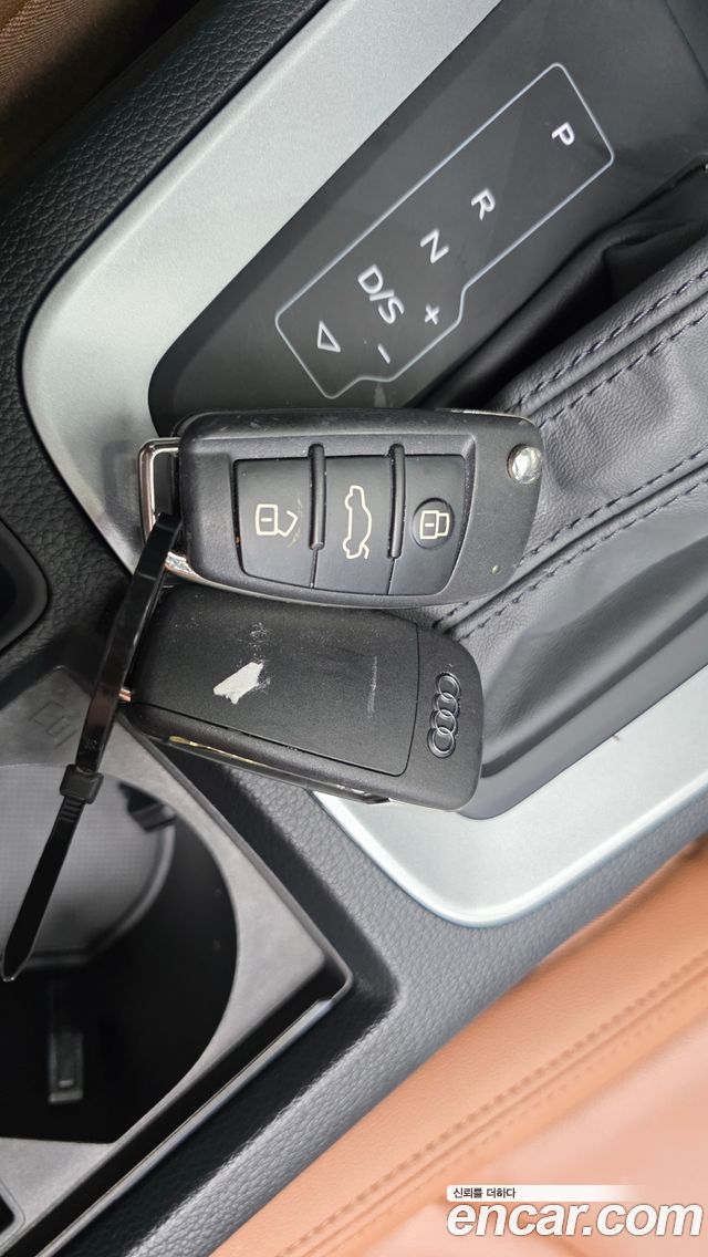Audi Q3 2023 — photo 24