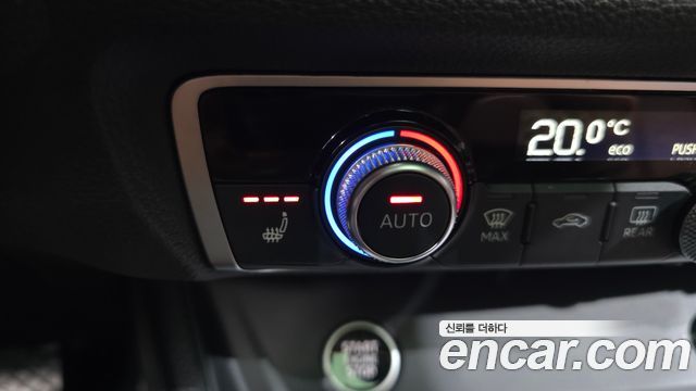 Audi Q3 2023 — photo 28