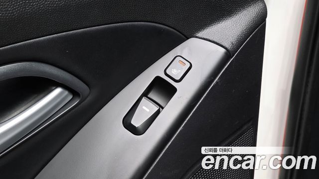 Hyundai Tucson 2015 — photo 17