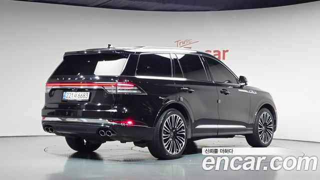 Lincoln Aviator 2022 — photo 2