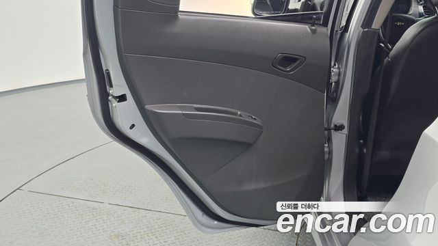 Chevrolet Korea Spark 2014 — photo 15