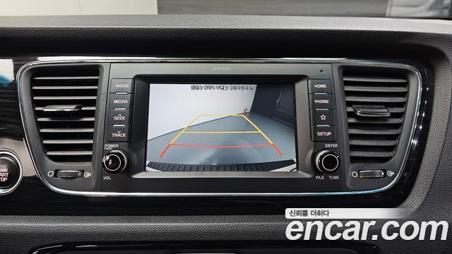 Kia Canival 2019 — photo 21