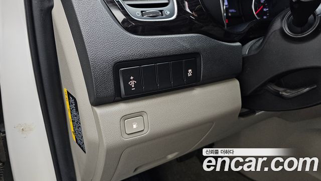 Kia Canival 2019 — photo 25