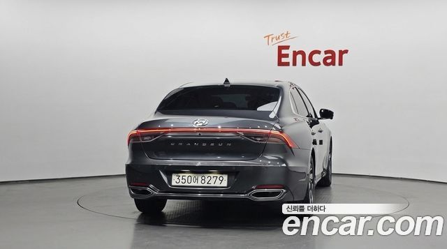 Hyundai Grandeur 2023 — photo 4