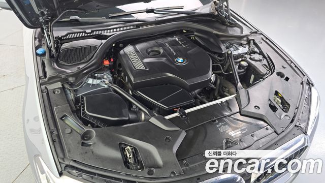 BMW 5-Series 2017 — photo 6