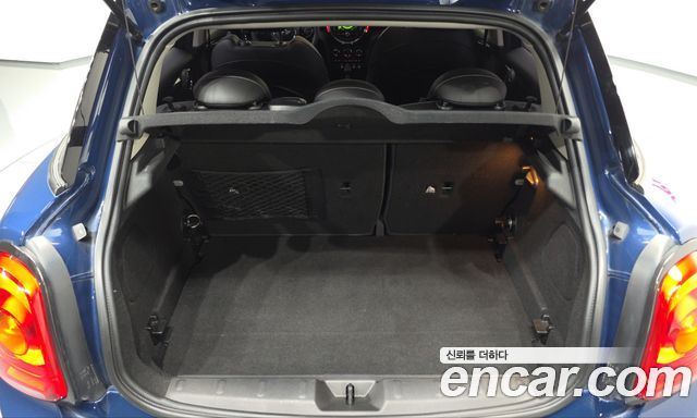 Mini Cooper 2016 — photo 22