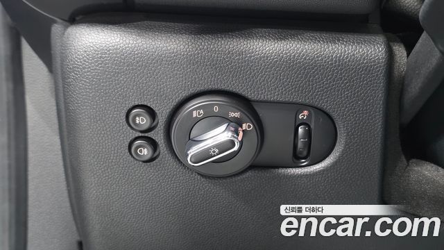 Mini Cooper 2016 — photo 24