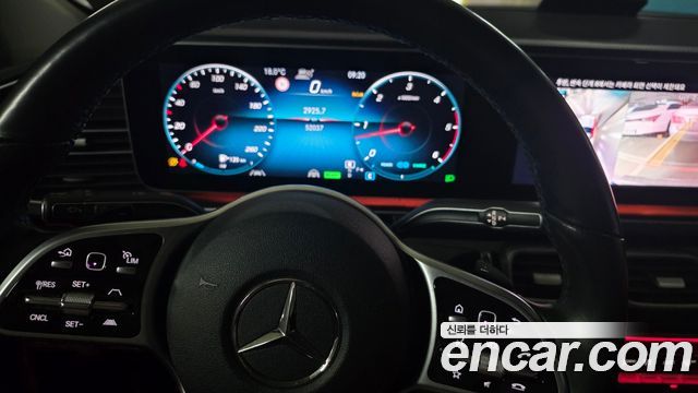 Mercedes-Benz GLE-Class 2022 — photo 3