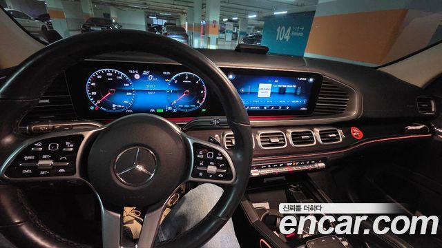 Mercedes-Benz GLE-Class 2022 — photo 4